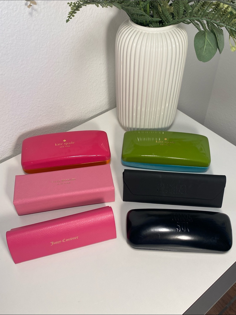 Bundle of Six Glasses Cases (As Is)